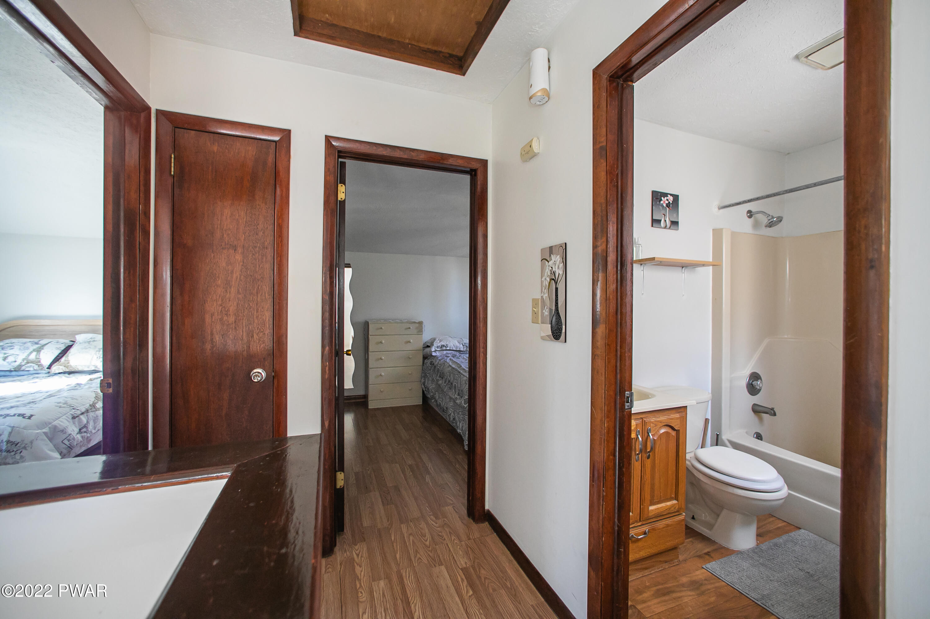 392 Gold Finch Road Bushkill, PA 18324 - Photo 17 of 25 17