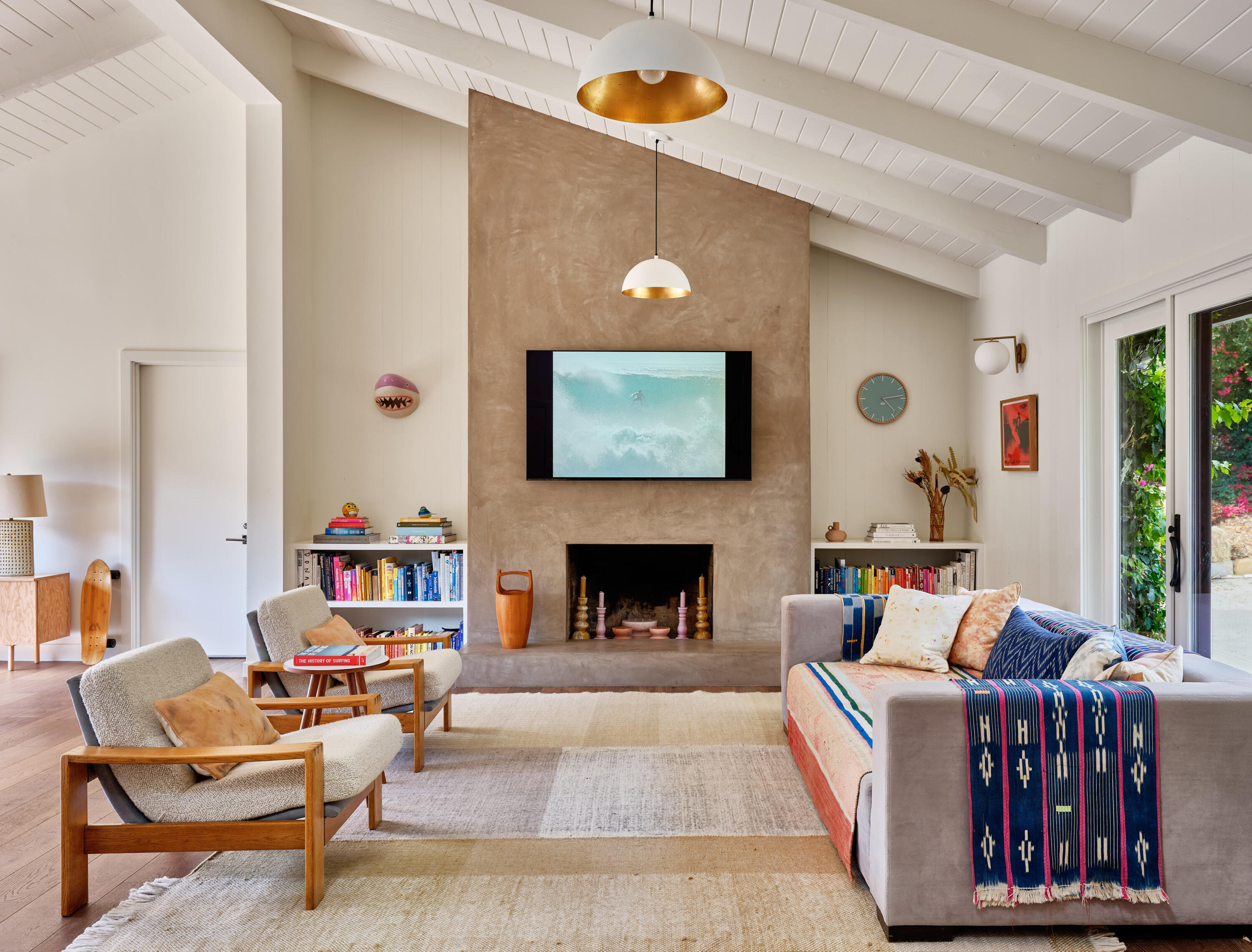 925 El Rancho Road Montecito, CA 93108 - Photo 3 of 28 a living room with furniture and a fireplace