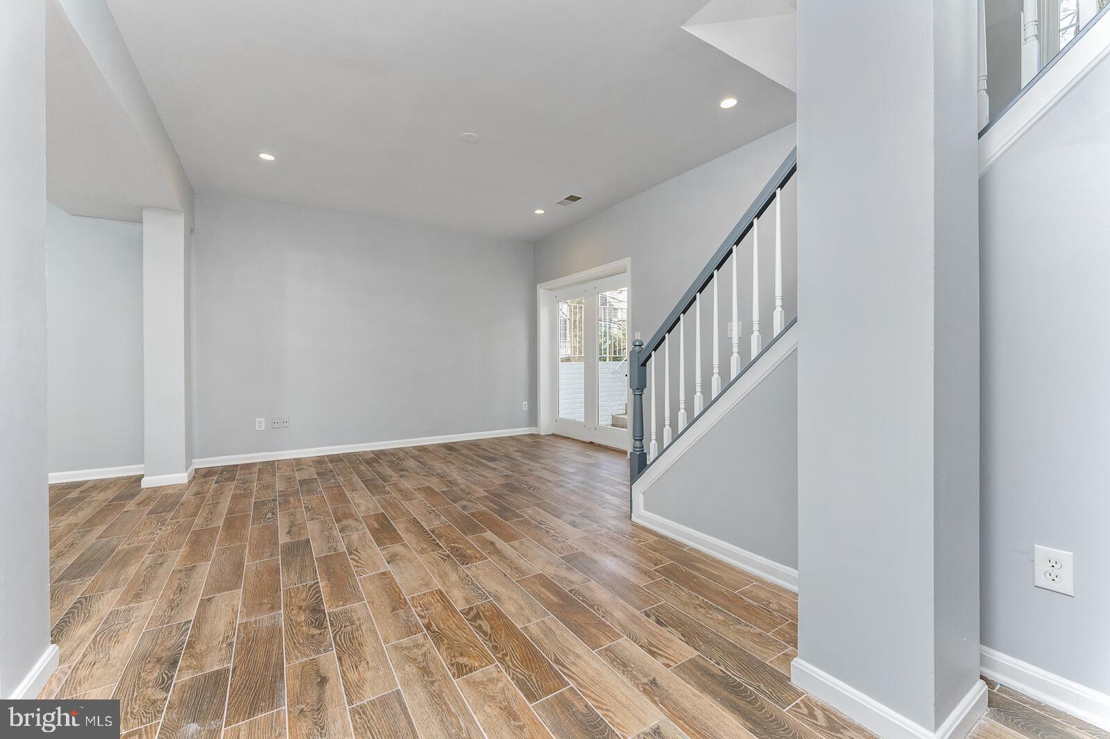 47550 Rippling Drive Sterling, VA 20165 - Photo 13 of 41 Gallery Image 13