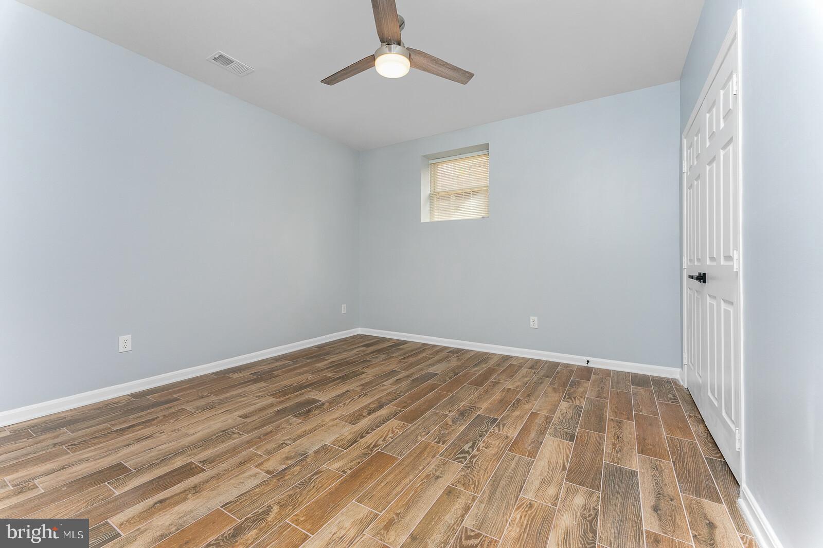 47550 Rippling Drive Sterling, VA 20165 - Photo 16 of 41 Gallery Image 16