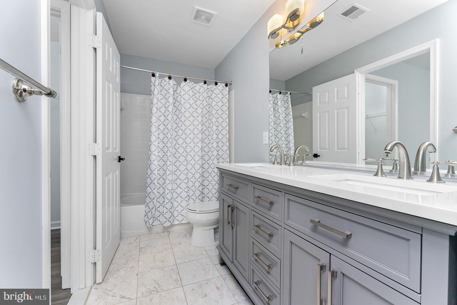 47550 Rippling Drive Sterling, VA 20165 - Photo 26 of 41 Gallery Image 26