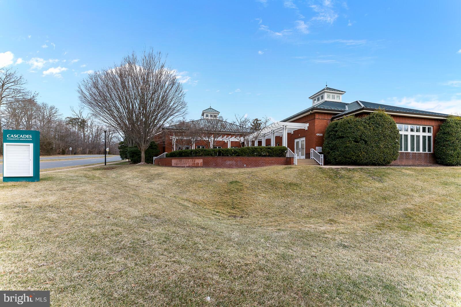 47550 Rippling Drive Sterling, VA 20165 - Photo 32 of 41 Gallery Image 32