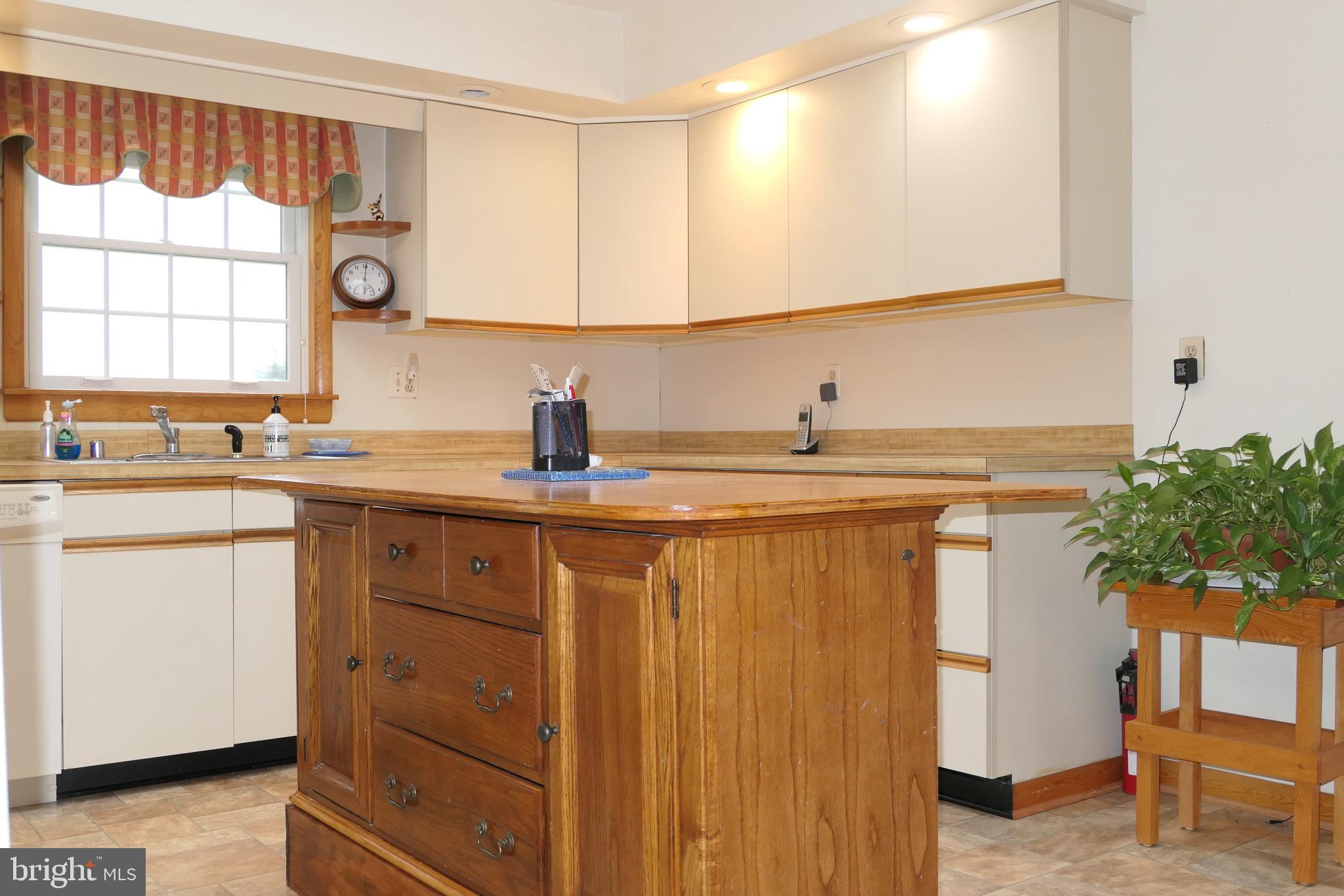 15423 Dover Road Upperco, MD 21155 - Photo 21 of 50 Island with Drawers & Cabinets