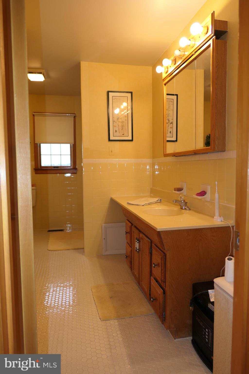 15423 Dover Road Upperco, MD 21155 - Photo 28 of 50 Main Level Bathroom w/Vanity, Mirror & Lights