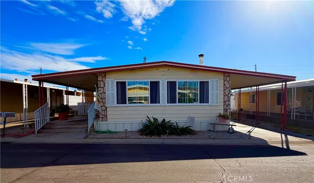 $205,000 | 31816 Avenue Avenue East, Unit 16, Yucaipa, CA 92399