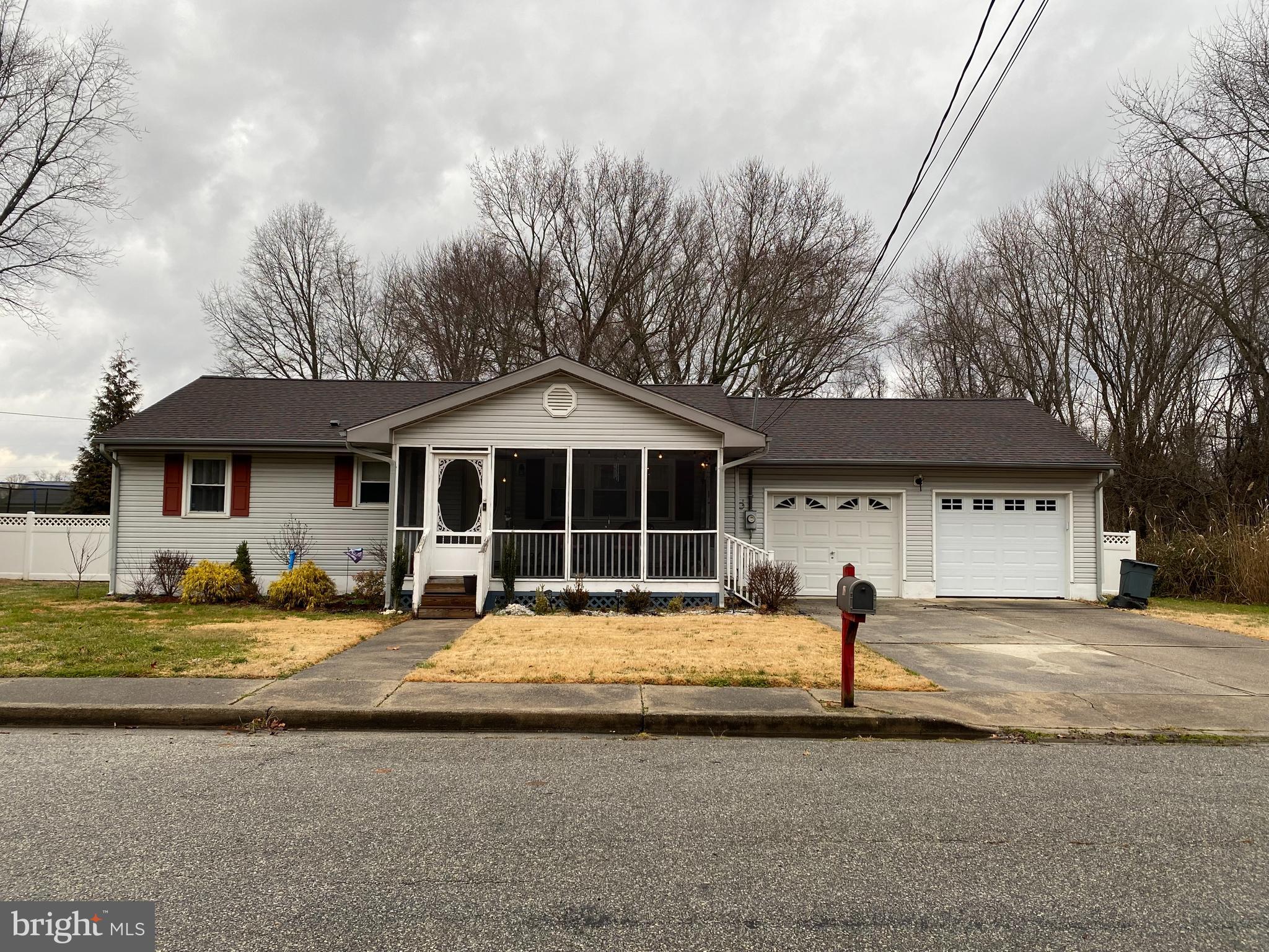 108 Nottingham Road Pennsville, NJ 08070 - Photo 1 of 21