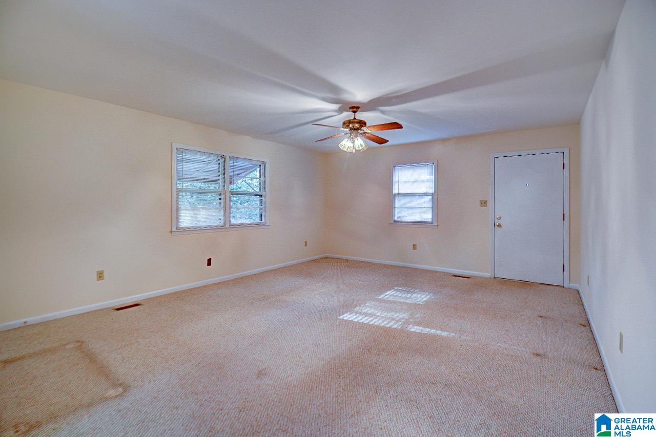 1351 Hinkle Road Clanton, AL 35045 - Photo 4 of 36