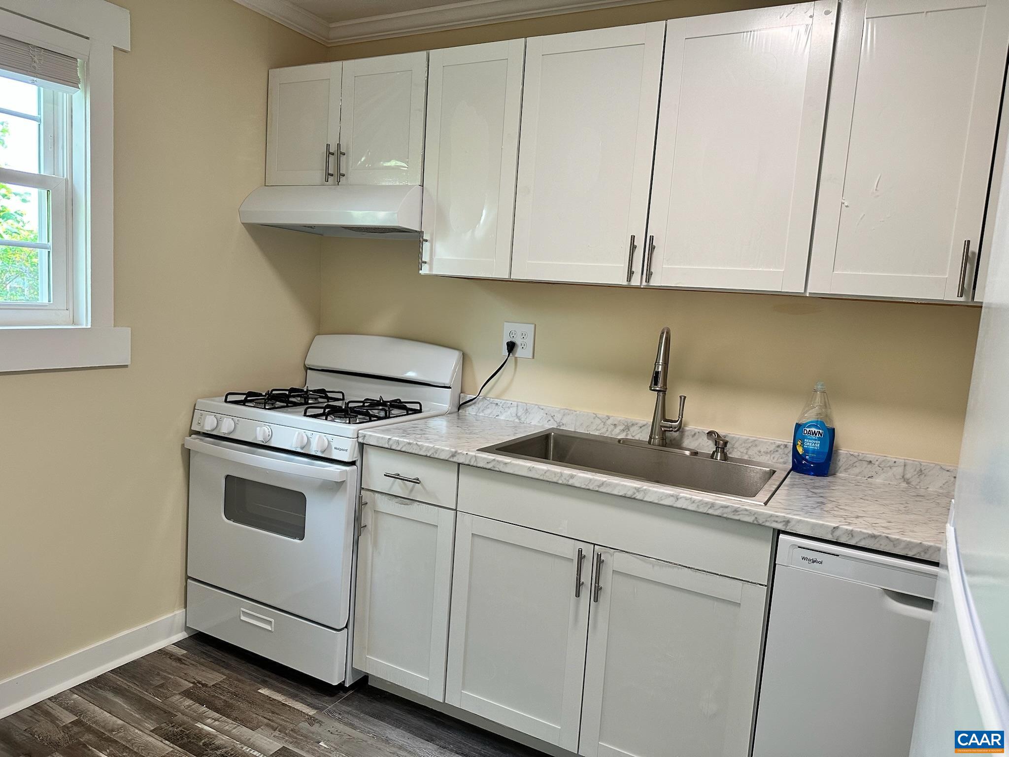 2517 Hydraulic Road, Unit 86 Charlottesville, VA 22901 - Photo 13 of 24