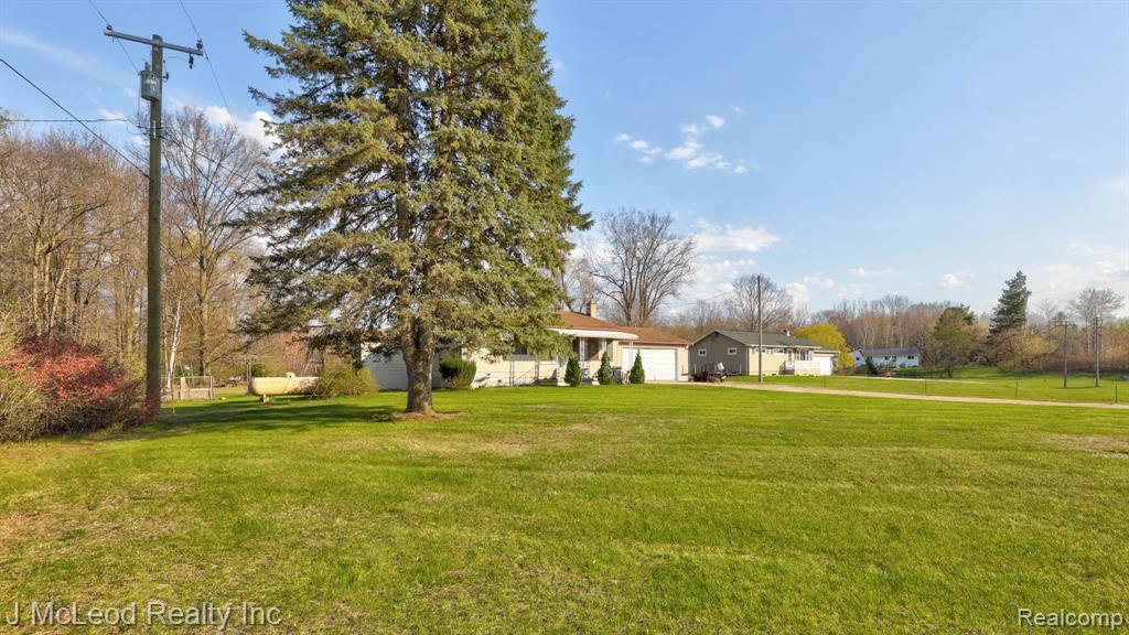 9975 Tuscola Road Clio, MI 48420 - Photo 54 of 58