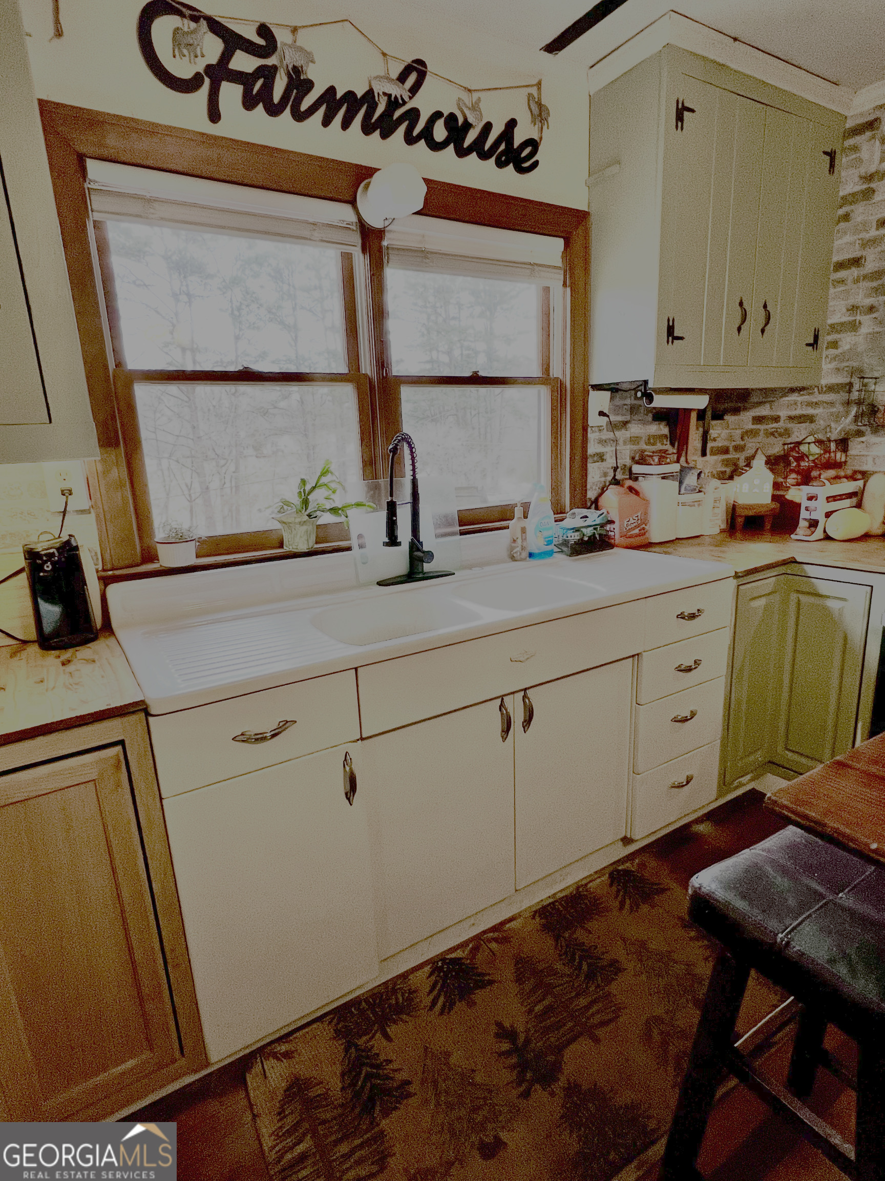 3402 B C Grant Road Cornelia, GA 30531 - Photo 8 of 12 storage and utility room with window
