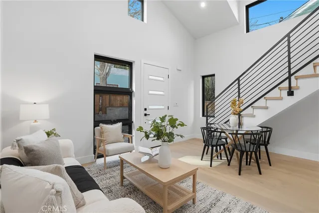 $2,300,000 | 526 Klamath Street, Brisbane, CA 94005