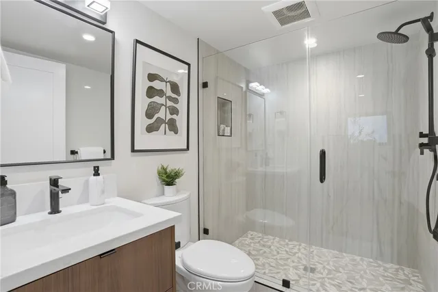 $2,300,000 | 526 Klamath Street, Brisbane, CA 94005