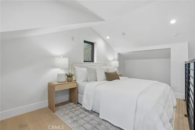 $2,300,000 | 526 Klamath Street, Brisbane, CA 94005