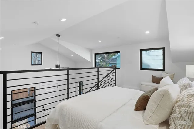 $2,300,000 | 526 Klamath Street, Brisbane, CA 94005