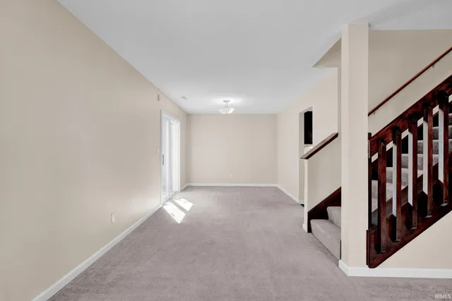 $2,000 | 1507 West Edinburgh Bend, Bloomington, IN 47403