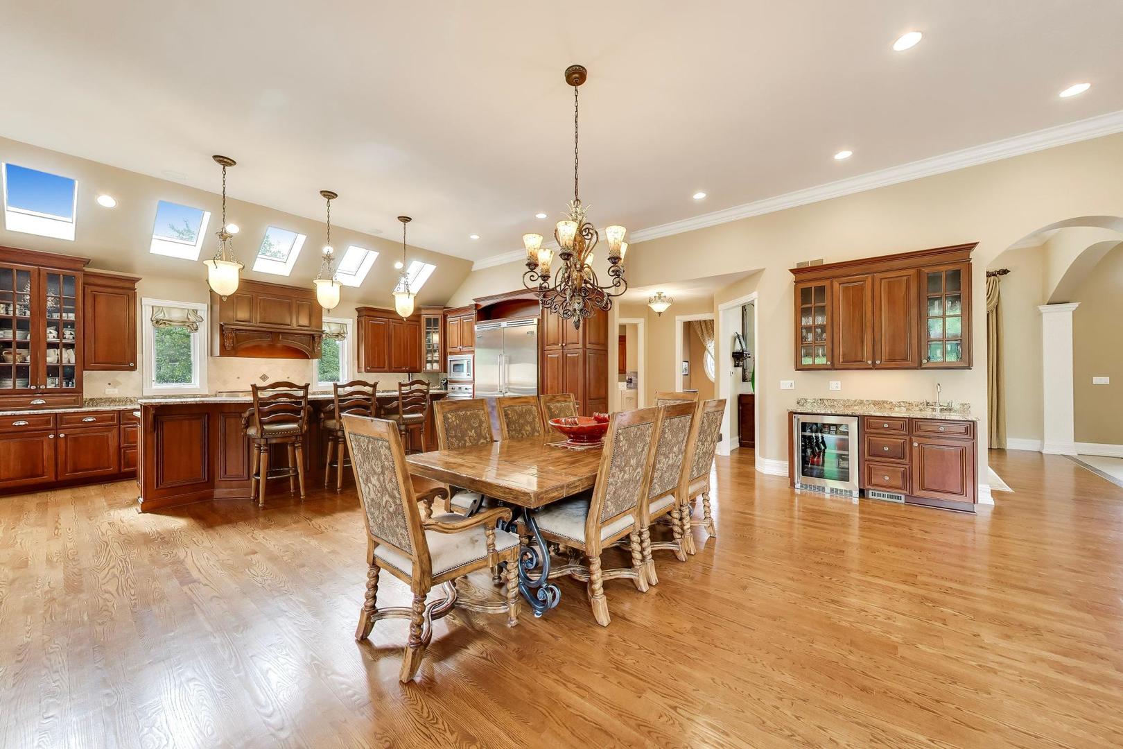 31 Prairie Lane Wayne, IL 60184 - Photo 9 of 48