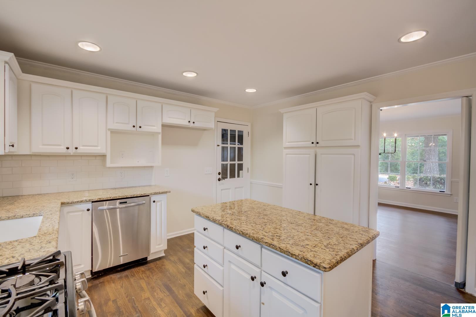 3701 Forest Run Road Birmingham, AL 35223 - Photo 16 of 38