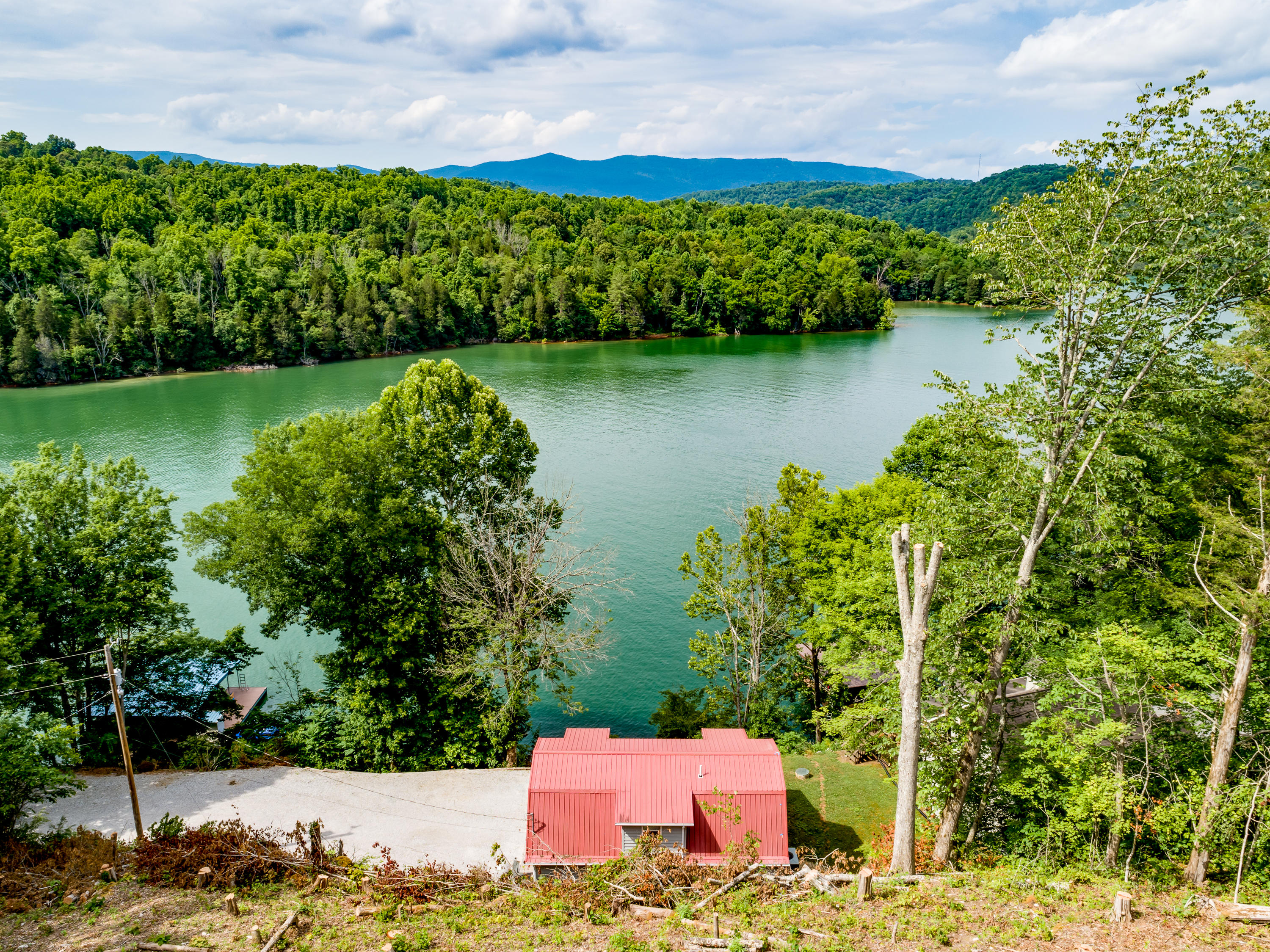 425 East Norris Point Road La Follette, TN 37766 - Photo 27 of 32 023-SMALL