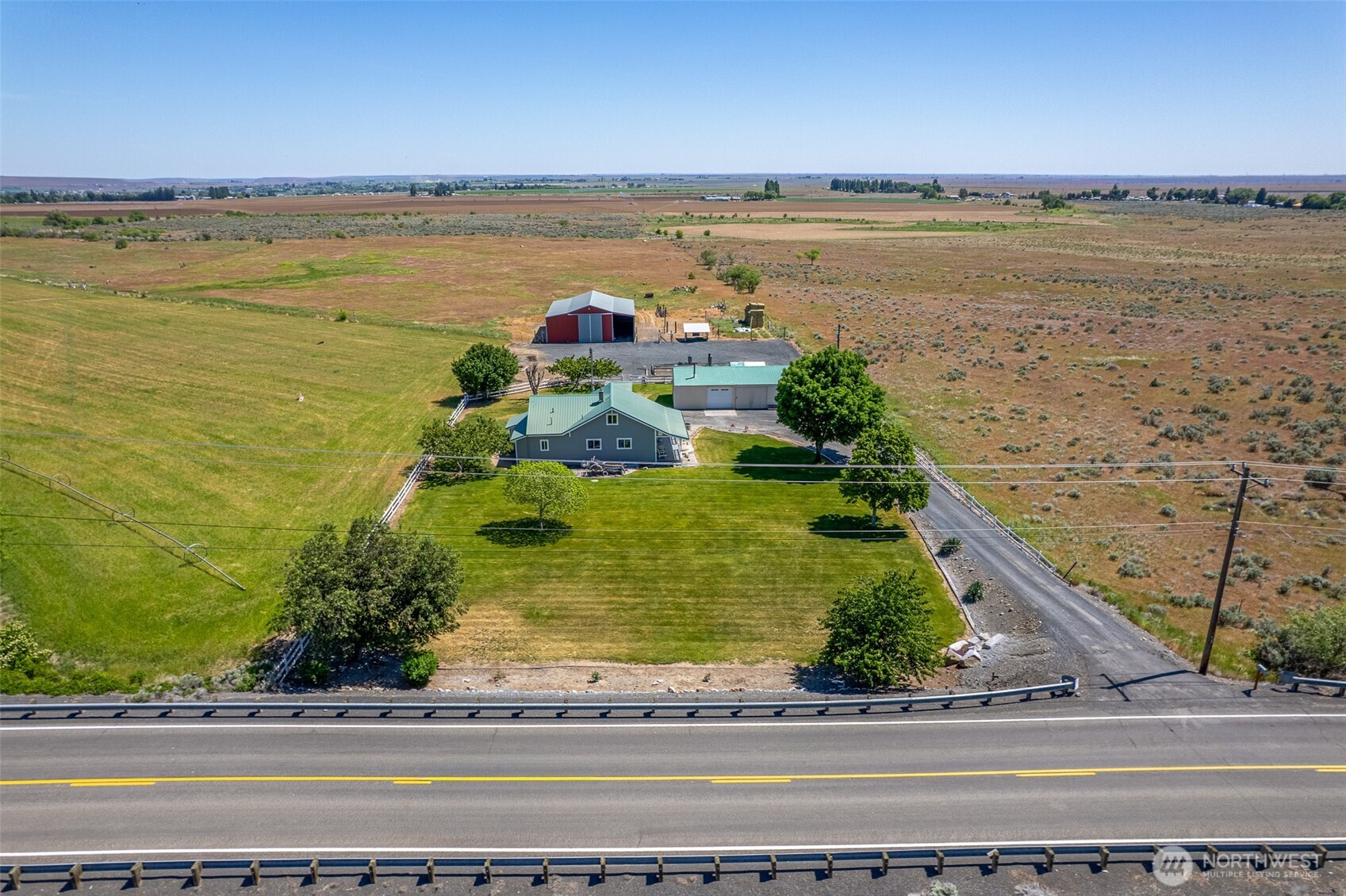 18253 Rd B Northwest Soap Lake, WA 98851 - Photo 5 of 39
