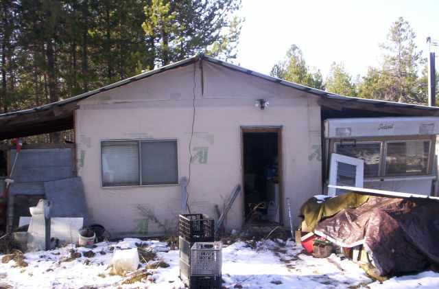 9122 Deer Valley Road Newport, WA 99156 - Photo 3 of 4 Gallery Image 3