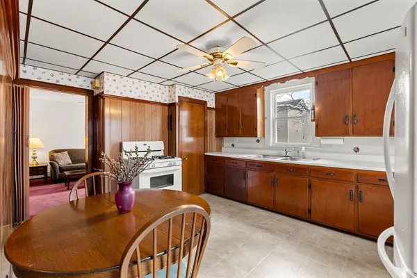 $699,900 | 7 Oliver Street, Salem, MA 01970
