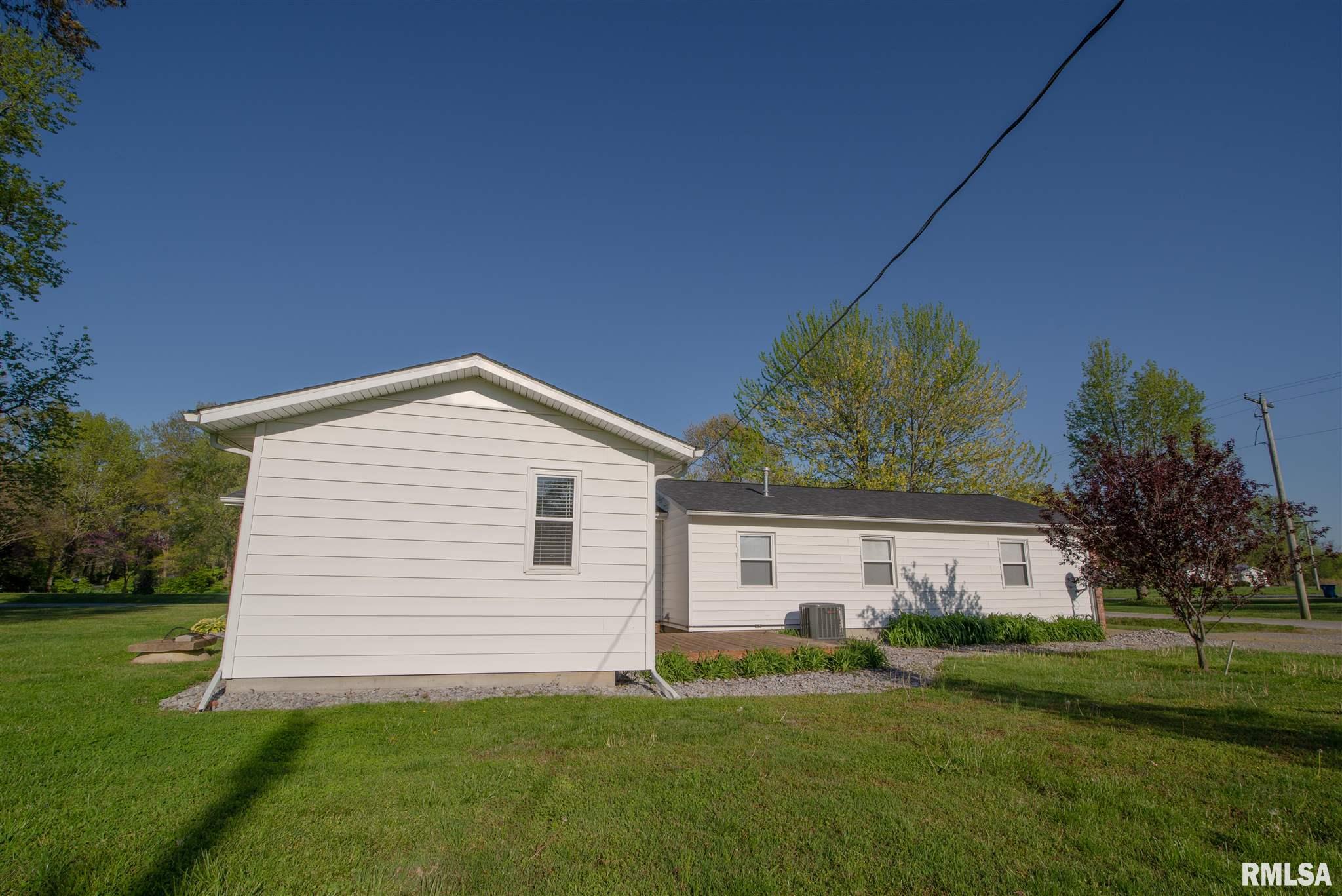 511 South Main Street Belle Rive, IL 62810 - Photo 5 of 21 Gallery Image 5