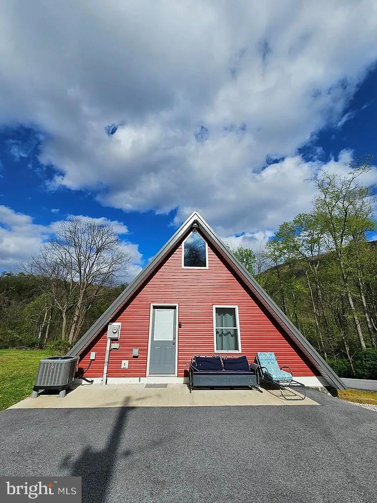 12076 Point Road Huntingdon, PA 16652 - Photo 18 of 21