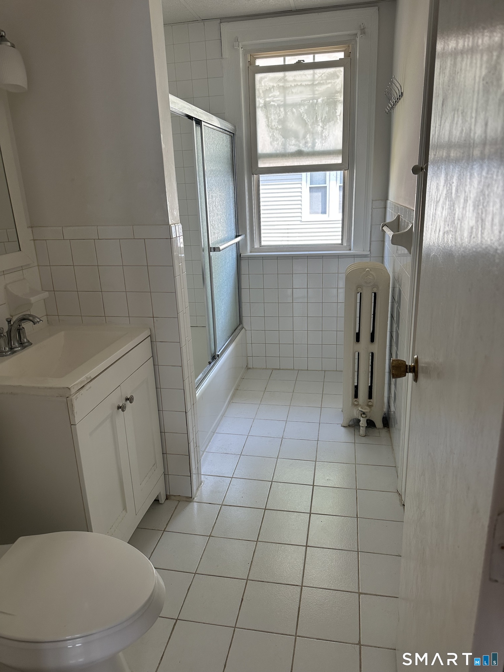 50 Ardmore Road, Unit 2 West Hartford, CT 06119 - Photo 9 of 14