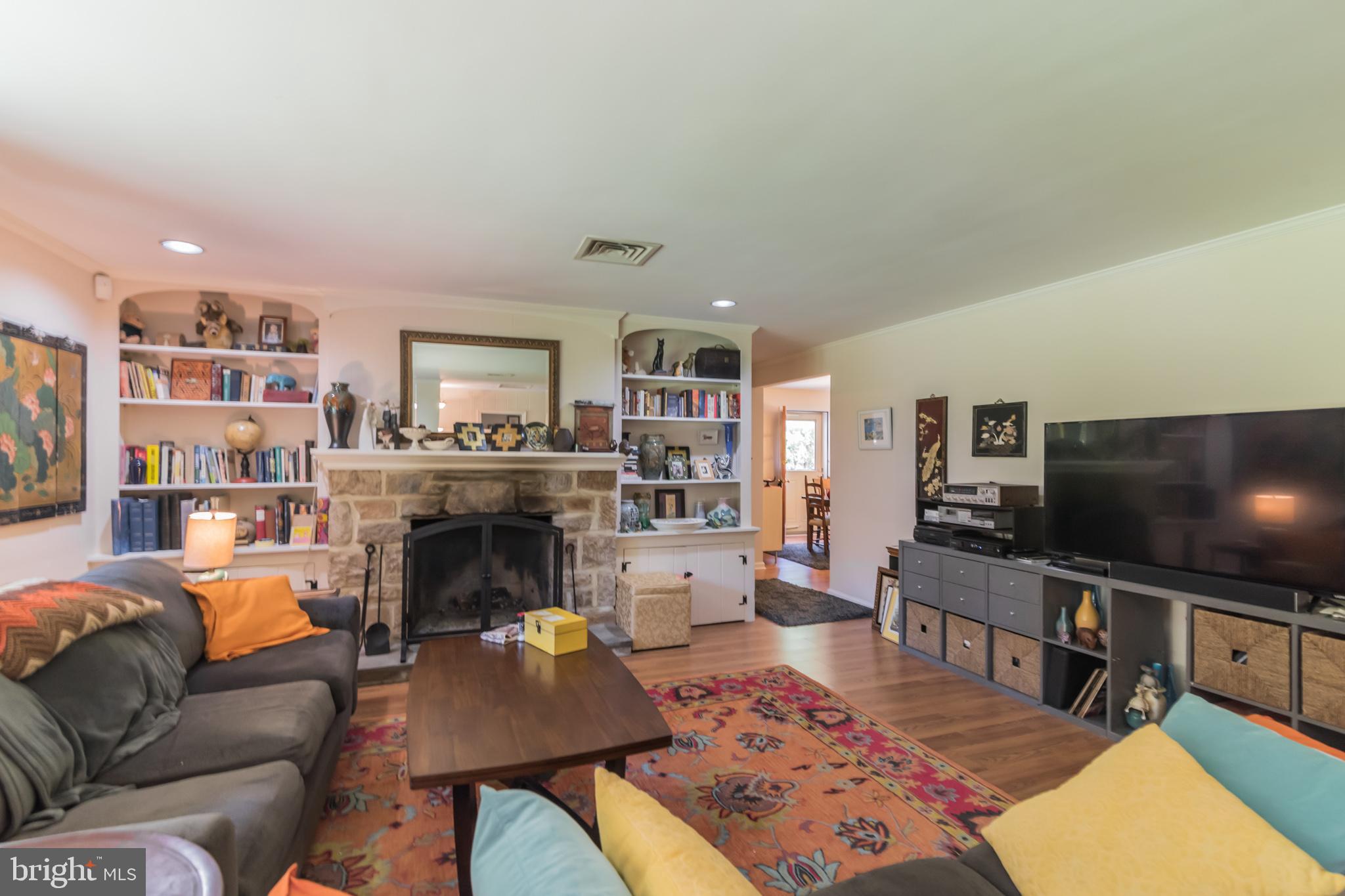 1345 Old Ford Road Huntingdon Valley, PA 19006 - Photo 5 of 30