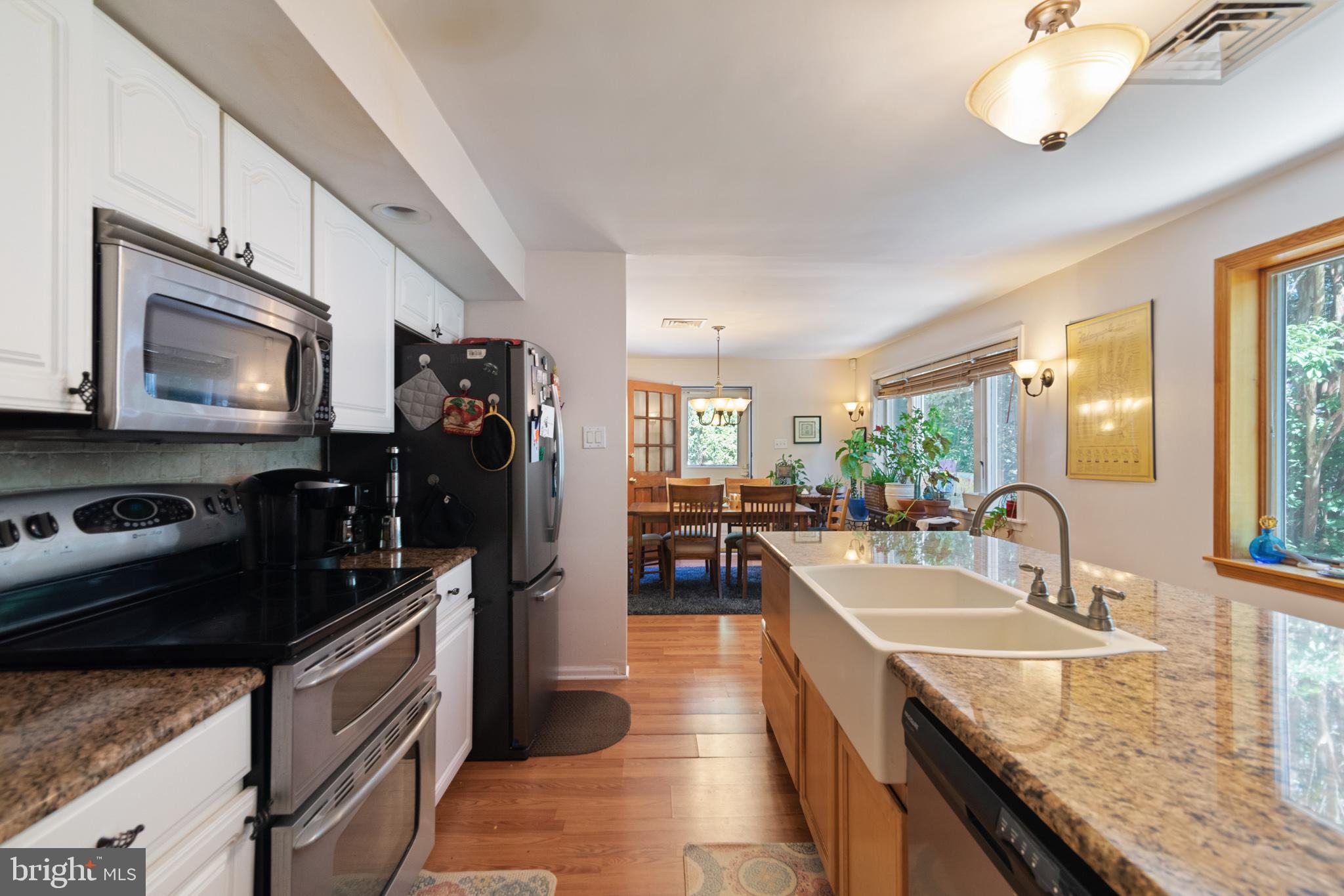 1345 Old Ford Road Huntingdon Valley, PA 19006 - Photo 9 of 30