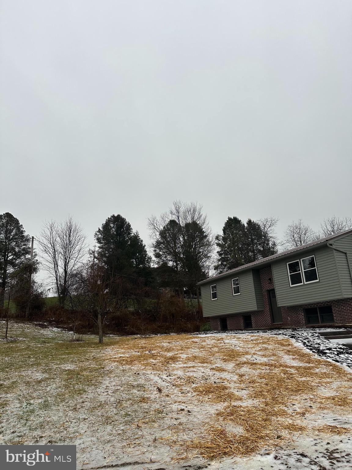 606 South Crawford Road Hummelstown, PA 17036 - Photo 4 of 5