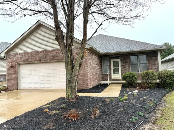 $255,000 | 486 Glenview Drive, Greencastle, IN 46135