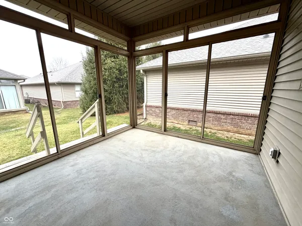 $255,000 | 486 Glenview Drive, Greencastle, IN 46135