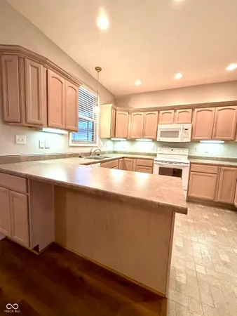 $255,000 | 486 Glenview Drive, Greencastle, IN 46135
