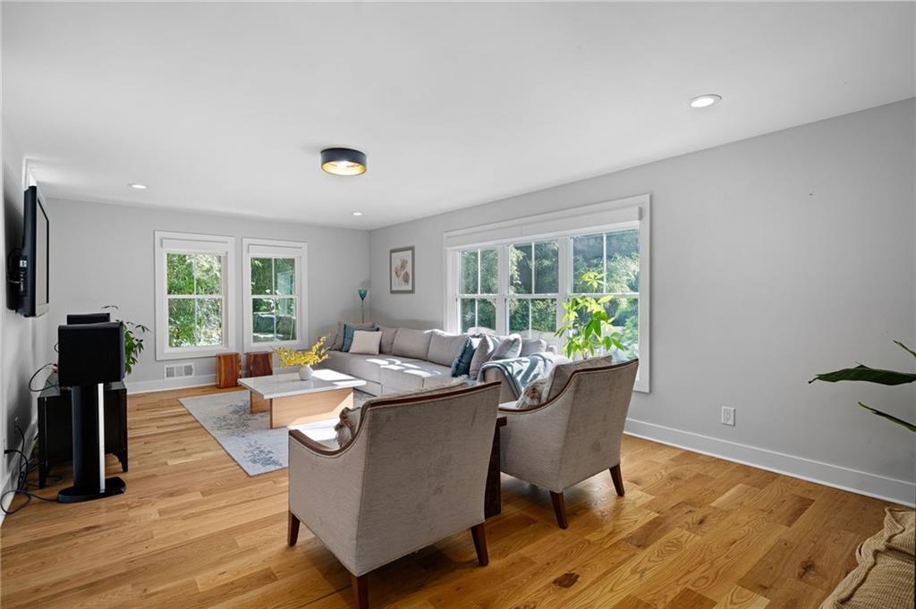 1066 McConnell Drive Decatur, GA 30033 - Photo 22 of 59 Gallery Image 22