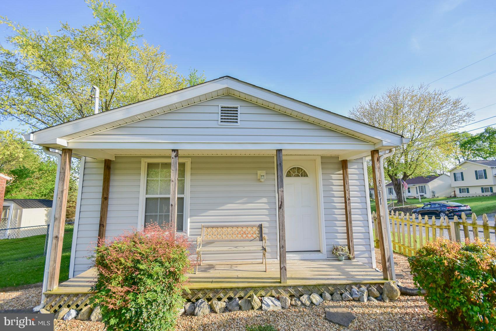 211 Cranes Lane Ranson, WV 25438 - Photo 5 of 41 Front Porch