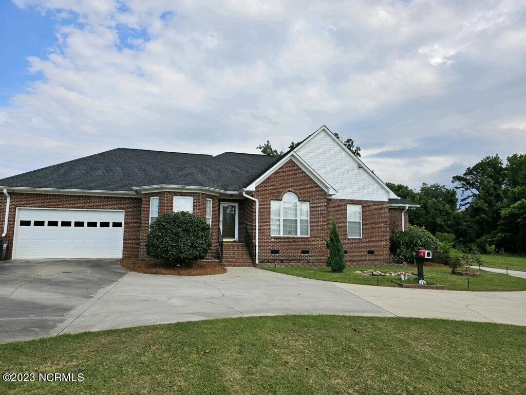 1034 West Carthage Road Lumberton, NC 28360 - Photo 1 of 31 Front