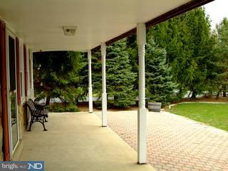 3570 Lower Saucon Road Hellertown, PA 18055 - Photo 4 of 6 Gallery Image 4
