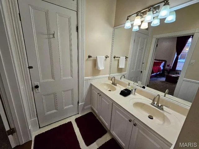 $1,050,000 | 1815 Lafayette Avenue, St. Louis, MO 63104