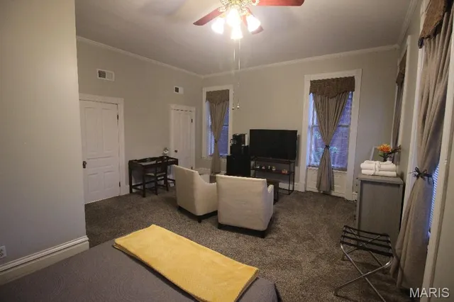 $1,050,000 | 1815 Lafayette Avenue, St. Louis, MO 63104