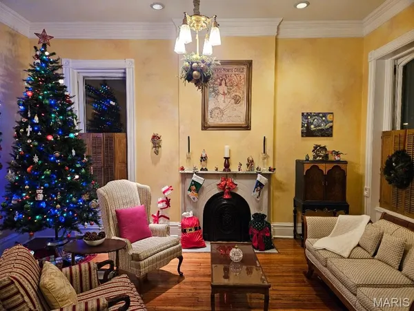 $970,000 | 1815 Lafayette Avenue, St. Louis, MO 63104
