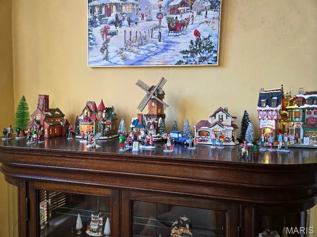 $1,050,000 | 1815 Lafayette Avenue, St. Louis, MO 63104