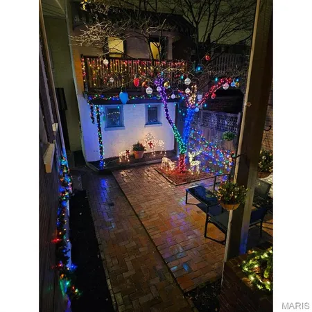 $970,000 | 1815 Lafayette Avenue, St. Louis, MO 63104
