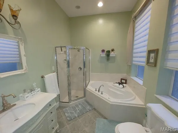 $970,000 | 1815 Lafayette Avenue, St. Louis, MO 63104