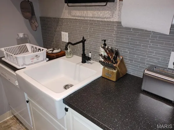 $970,000 | 1815 Lafayette Avenue, St. Louis, MO 63104