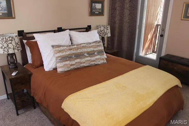 $1,050,000 | 1815 Lafayette Avenue, St. Louis, MO 63104