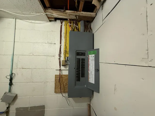 $89,900 | 409 3rd Street, Madison, MN 56256