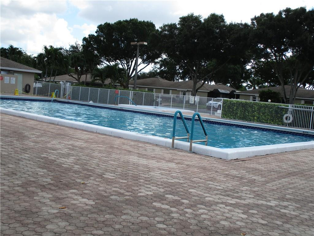 8897 Echo Lane, Unit D Boca Raton, FL 33496 - Photo 30 of 32 Photo 30