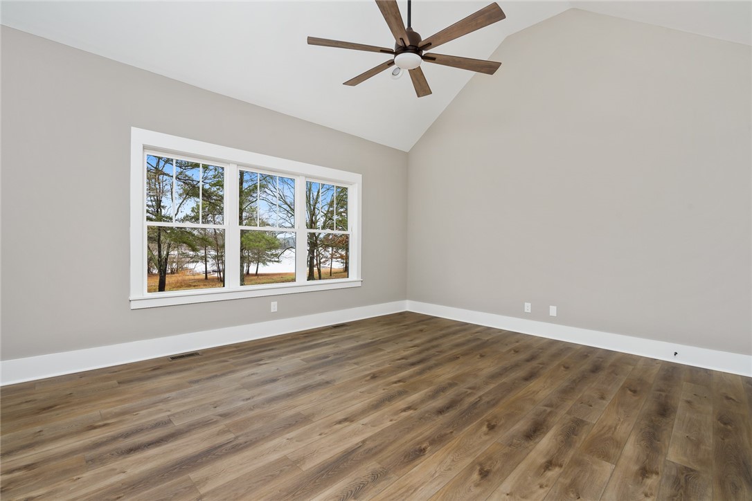 725 Coneross Creek Road Seneca, SC 29678 - Photo 20 of 44 Gallery Image 20