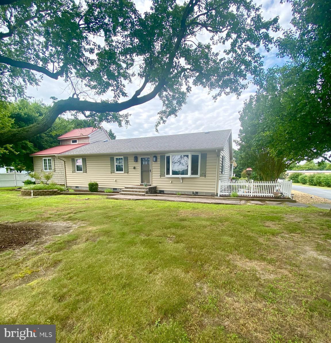 8868 Bacons Road Delmar, DE 19940 - Photo 1 of 36 Front of home
